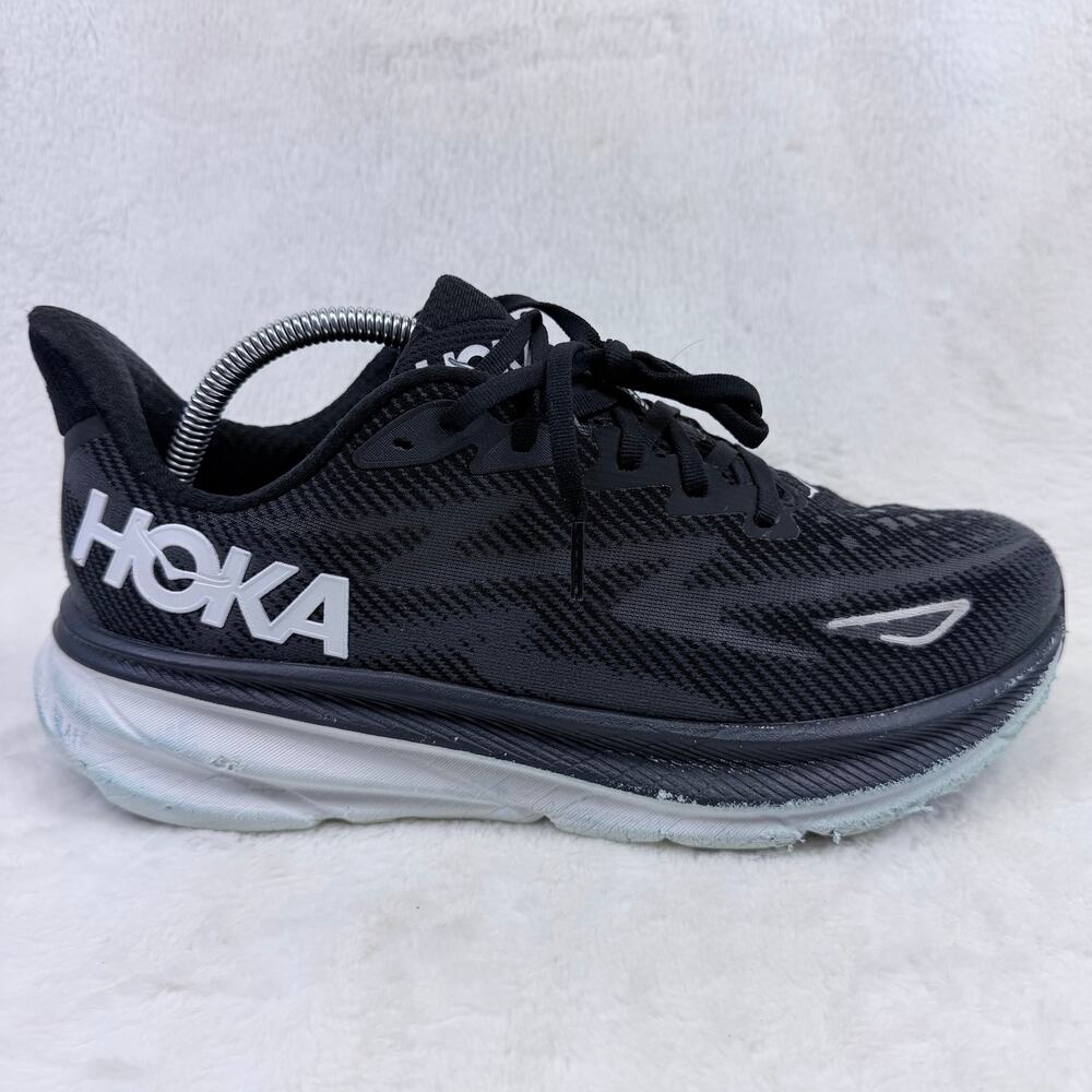 HOKA Clifton 9 Mens Running Shoes Black White Size 9.5 Wide Athletic Sneakers
